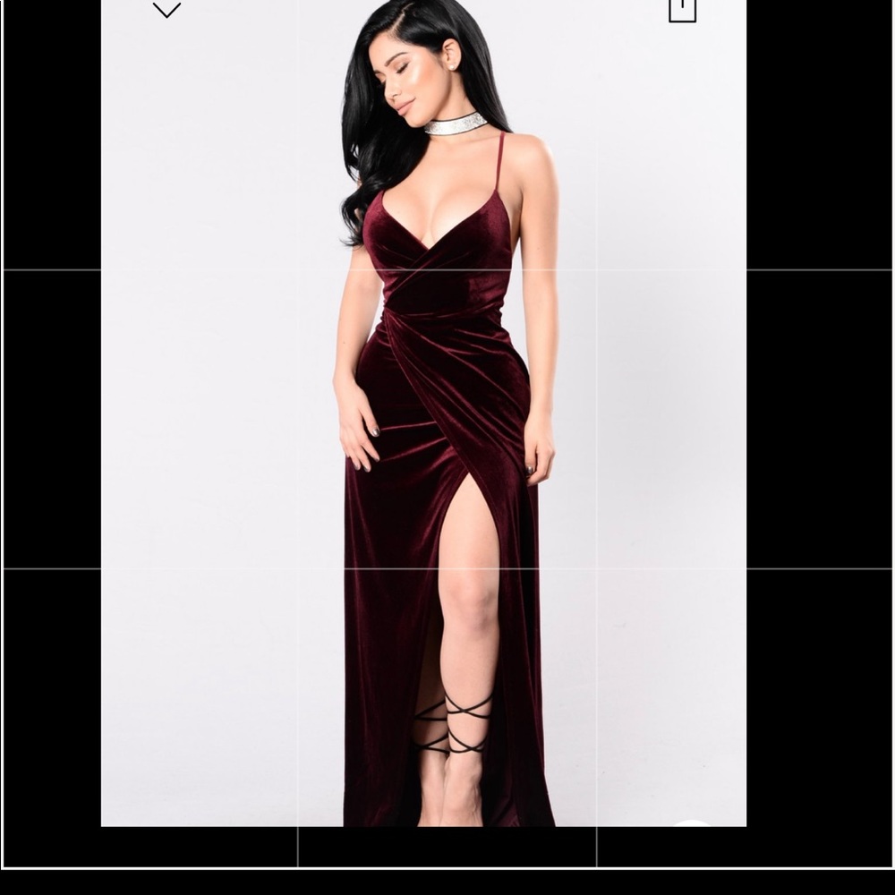 Wishful Thinking Dress - Burgundy